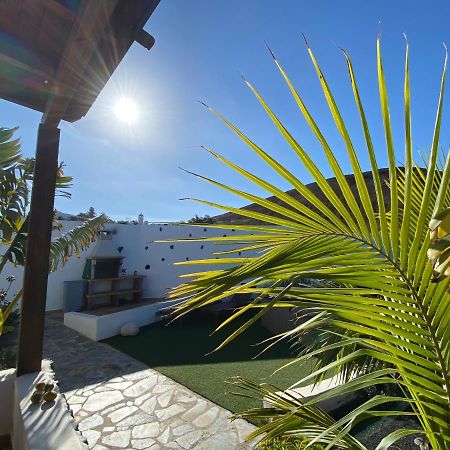 Finca La Costa Tinajo Eksteriør billede