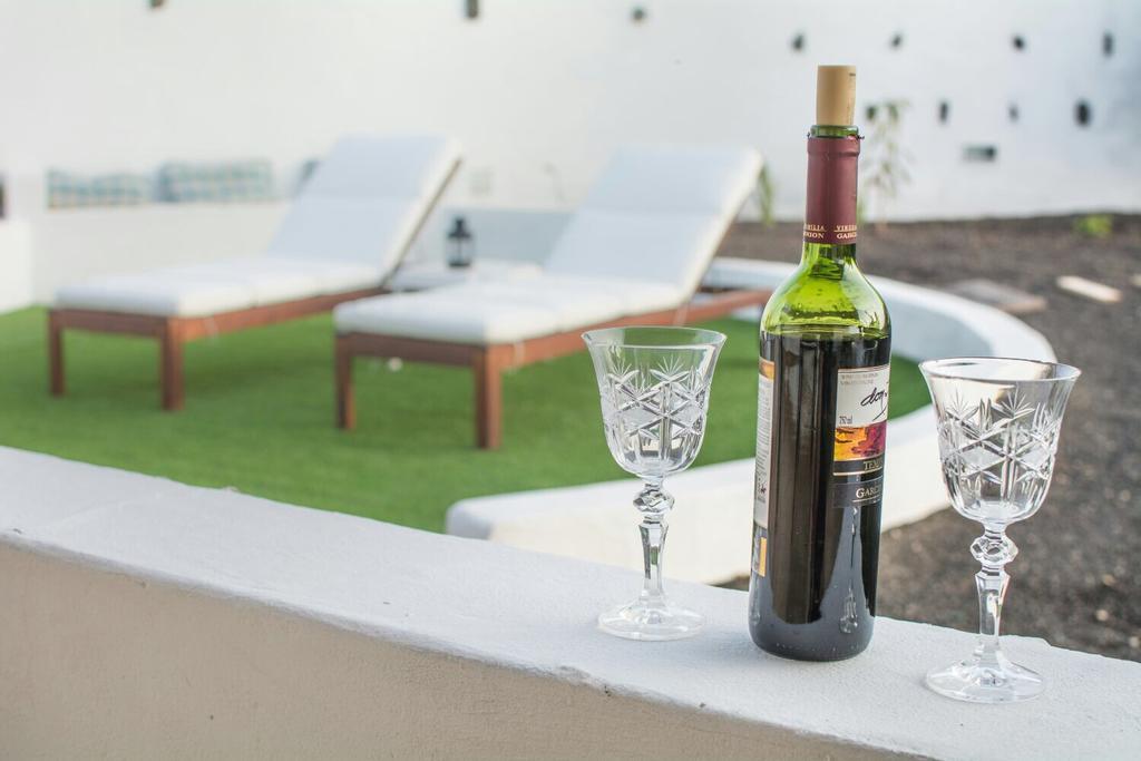 Finca La Costa Tinajo Eksteriør billede